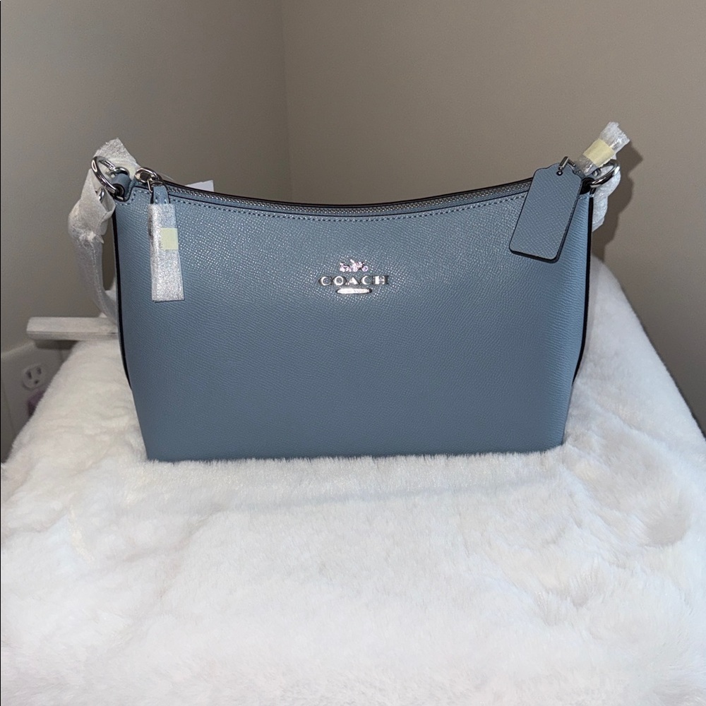 New!  Coach Clara Shoulder Bag
Style no: CE584